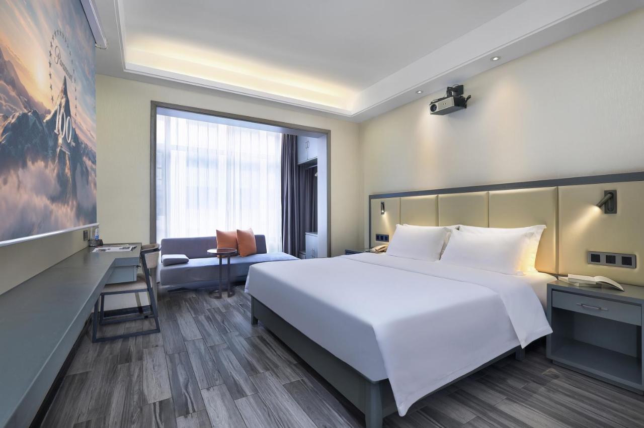 Wing Hotel Guilin - Central Square Екстериор снимка