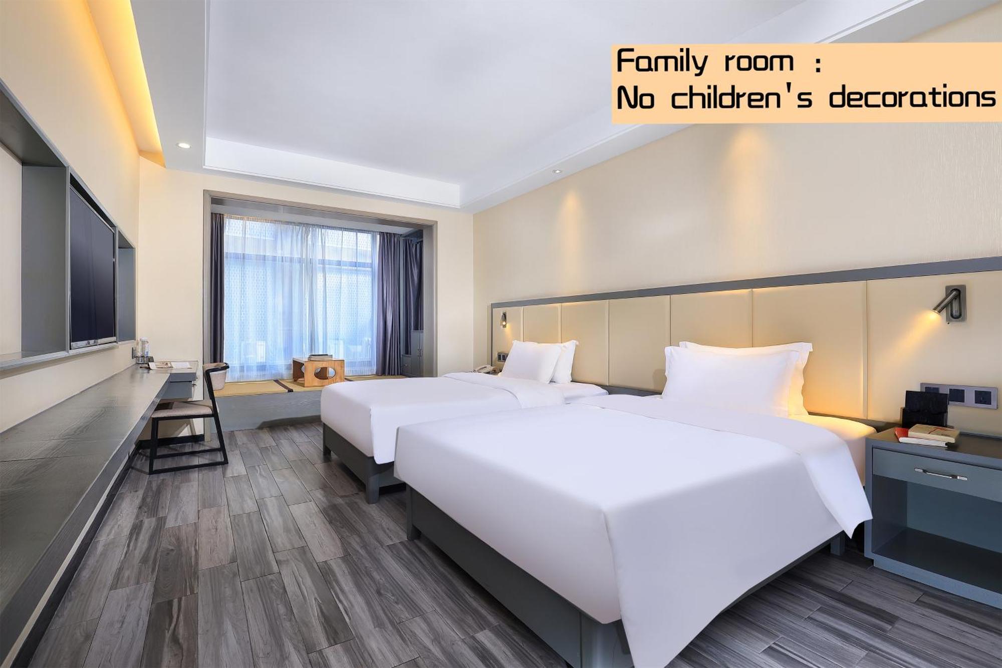 Wing Hotel Guilin - Central Square Стая снимка