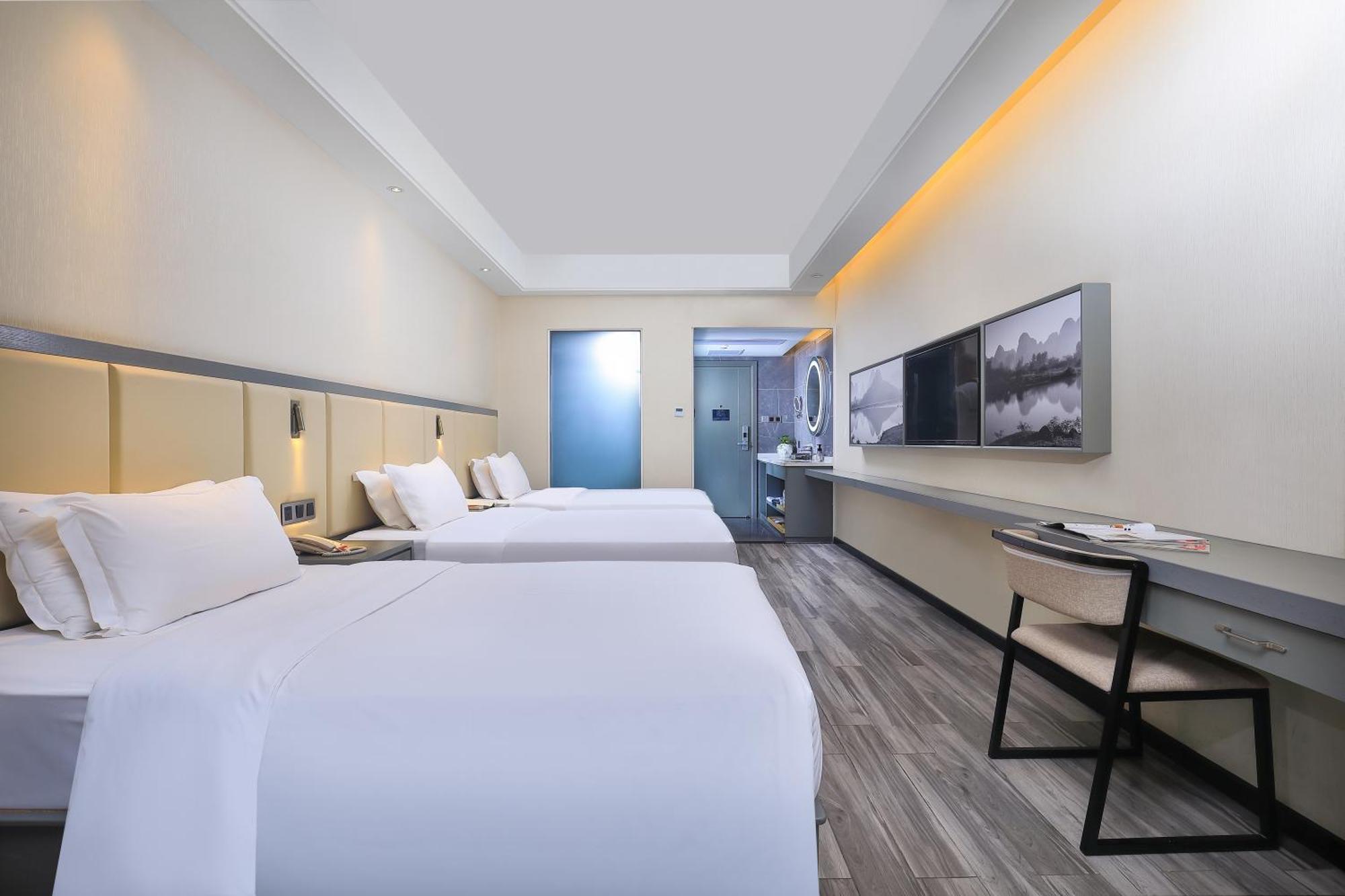 Wing Hotel Guilin - Central Square Стая снимка